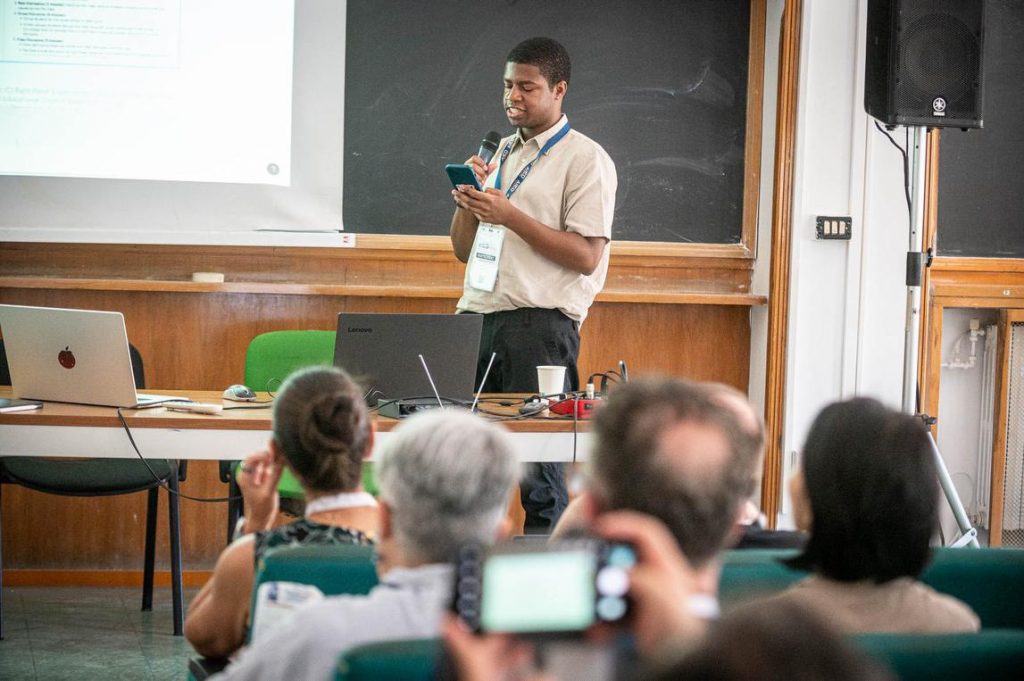 Michael Sutton presenting at AIED